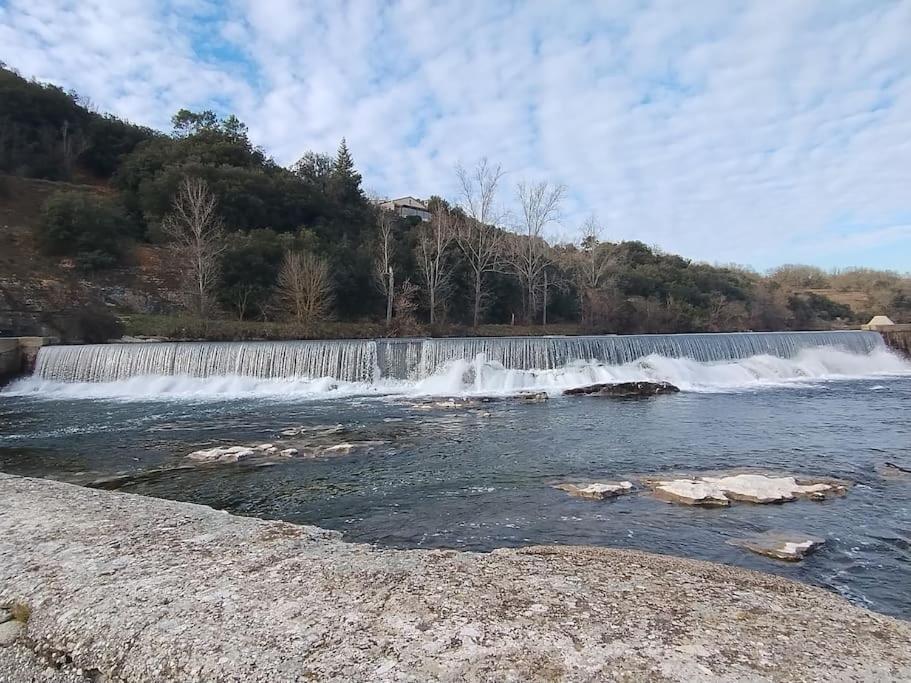 Lou Caladou Gite En Pierre Avec Bain A Remous Vallon-Pont-dʼArc Dış mekan fotoğraf